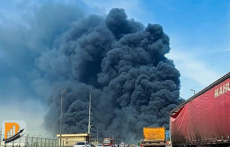 افشای میزان خسارت محوطه منفجر شده بندر شهید رجایی